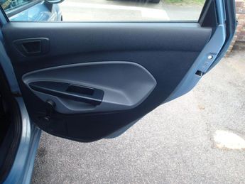 Ford Fiesta 1.4 Style + 5dr