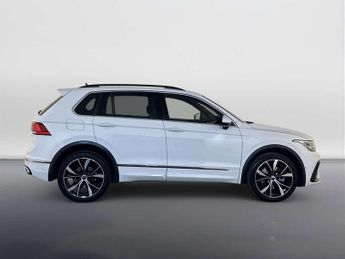 Volkswagen Tiguan 1.4 TSI 13kWh R-Line SUV 5dr Petrol Plug-in Hybrid DSG Euro 6 (s