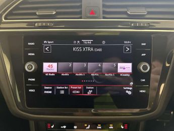 Volkswagen Tiguan 1.4 TSI 13kWh R-Line SUV 5dr Petrol Plug-in Hybrid DSG Euro 6 (s