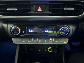 Hyundai KONA 1.6 h-GDi Premium SUV 5dr Petrol Hybrid DCT Euro 6 (s/s) (141 ps