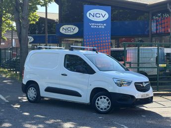 Vauxhall Combo 1.5 Turbo D 2000 Dynamic L1 H1 Euro 6 4dr