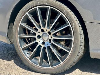 Mercedes-Benz C Class 2.1 C220d AMG Line (Premium Plus) G-Tronic+ Euro 6 (s/s) 2dr