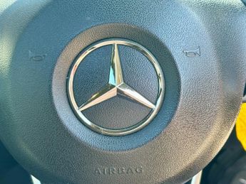 Mercedes-Benz C Class 2.1 C220d AMG Line (Premium Plus) G-Tronic+ Euro 6 (s/s) 2dr