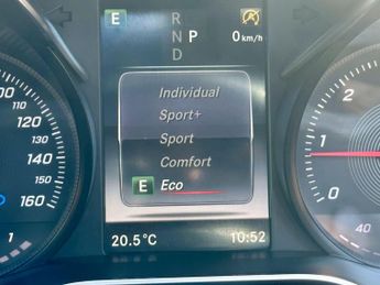 Mercedes-Benz C Class 2.1 C220d AMG Line (Premium Plus) G-Tronic+ Euro 6 (s/s) 2dr
