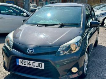 Toyota Yaris 1.5 VVT-h Icon Plus CVT Euro 5 5dr