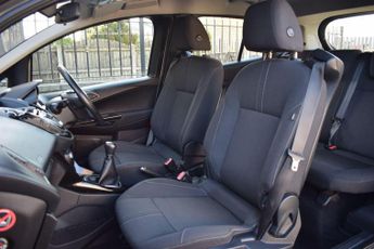 Ford B-Max 1.4 Zetec Euro 5 5dr