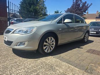 Vauxhall Astra 1.7 CDTi SE Euro 5 5dr