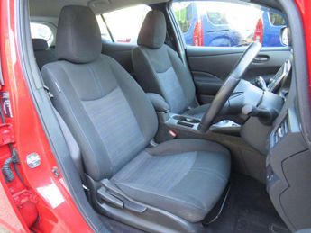 Nissan Leaf 39kWh Acenta Auto 5dr