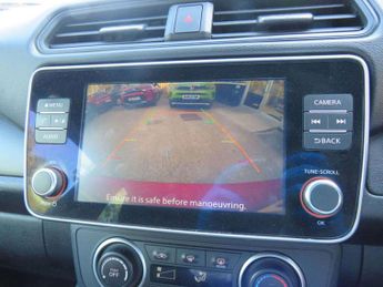 Nissan Leaf 39kWh Acenta Auto 5dr