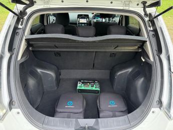 Nissan Leaf 24kWh Acenta Auto 5dr