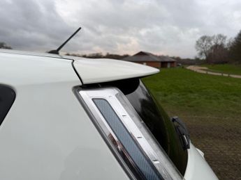Nissan Leaf 24kWh Acenta Auto 5dr