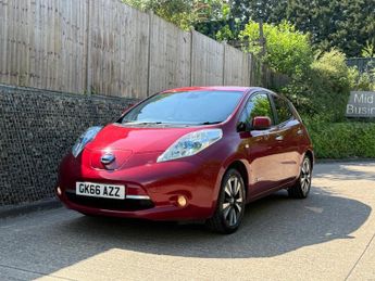Nissan Leaf 30kWh Tekna Auto 5dr