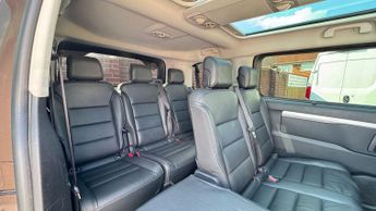 Peugeot Traveller 2.0 BlueHDi Allure Standard MPV EAT8 MWB Euro 6 (s/s) 5dr