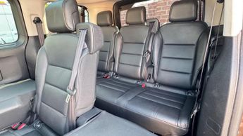 Peugeot Traveller 2.0 BlueHDi Allure Standard MPV 5dr Diesel EAT8 MWB Euro 6 (s/s)