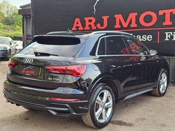 Audi Q3 1.5 TFSI CoD 35 S line S Tronic Euro 6 (s/s) 5dr