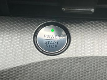 Ford Mustang Mach-E Standard Range 70kWh 5dr