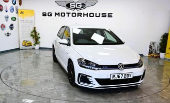 VOLKSWAGEN GOLF 1.4 TSI 8.7kWh GTE Hatchback 5dr Petrol Plug-in Hybrid DSG Euro 