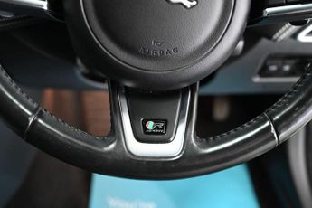 JAGUAR XE 2.0d R-Sport Saloon 4dr Diesel Auto Euro 6 (s/s) (180 ps) +FREE 
