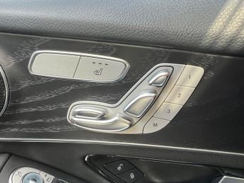 Mercedes-Benz GLC 2.1 GLC220d AMG Line (Premium) Coupe G-Tronic+ 4MATIC Euro 6 (s/