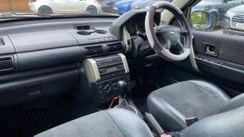 Land Rover Freelander 2.0 TD4 SE Station Wagon 5dr