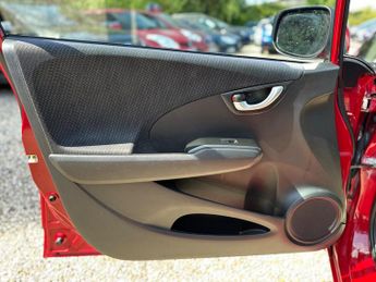 Honda Jazz 1.4 i-VTEC ES CVT Euro 5 5dr