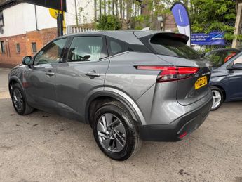 Nissan Qashqai 1.3 DIG-T MHEV Acenta Premium XTRON Euro 6 (s/s) 5dr