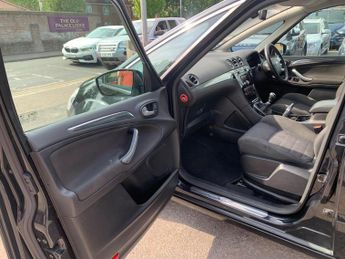 Ford S-Max 1.6T EcoBoost Titanium Euro 5 5dr