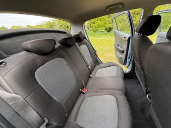 Hyundai i20 1.4 Active Hatchback 5dr Petrol Auto Euro 5 (100 ps)