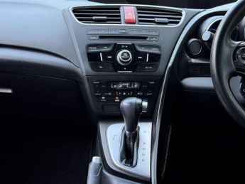 Honda Civic 1.8 i-VTEC SE Plus Tourer Auto Euro 5 5dr
