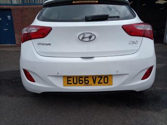 Hyundai i30 1.4 Blue Drive SE Nav Euro 6 (s/s) 5dr
