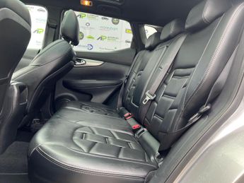 Nissan Qashqai 1.6 dCi Tekna+ XTRON Euro 6 (s/s) 5dr