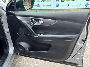 Nissan Qashqai 1.6 dCi Tekna+ XTRON Euro 6 (s/s) 5dr