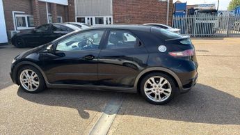 Honda Civic 1.8 i-VTEC ES 5dr