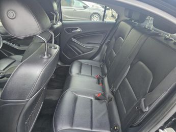 Mercedes-Benz A Class 1.5 A180d Sport (Executive) 7G-DCT Euro 6 (s/s) 5dr