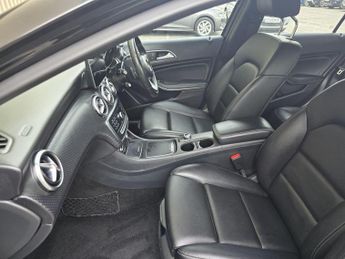 Mercedes-Benz A Class 1.5 A180d Sport (Executive) 7G-DCT Euro 6 (s/s) 5dr