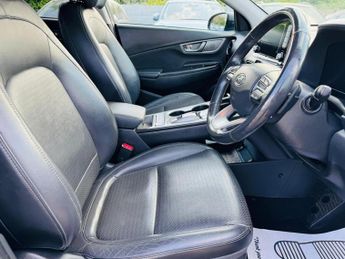 Hyundai KONA 64kWh Premium SE Auto 5dr