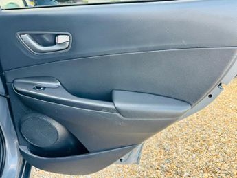 Hyundai KONA 64kWh Premium SE Auto 5dr