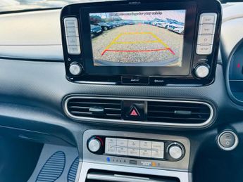 Hyundai KONA 64kWh Premium SE Auto 5dr