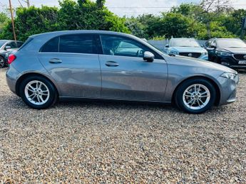 Mercedes-Benz A Class 1.5 A180d SE (Executive) 7G-DCT Euro 6 (s/s) 5dr