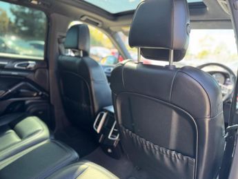Porsche Cayenne 4.2 TD V8 S TiptronicS 4WD Euro 5 (s/s) 5dr