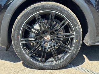 Porsche Cayenne 4.2 TD V8 S TiptronicS 4WD Euro 5 (s/s) 5dr