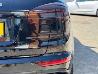Porsche Cayenne 4.2 TD V8 S TiptronicS 4WD Euro 5 (s/s) 5dr