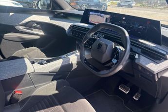 Peugeot E-3008 73kWh GT SUV 5dr Electric Auto (210 ps)