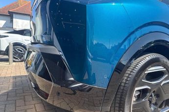 Peugeot E-3008 73kWh GT SUV 5dr Electric Auto (210 ps)