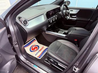 Mercedes-Benz EQA EQA 350 66.5kWh AMG Line Auto 4MATIC 5dr