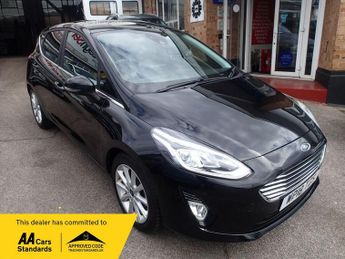 Ford Fiesta 1.0T EcoBoost Titanium Euro 6 (s/s) 5dr