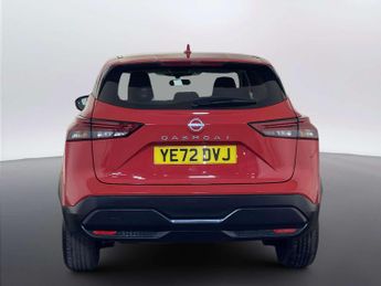 Nissan Qashqai 1.3 DIG-T MHEV Acenta Premium SUV 5dr Petrol Hybrid XTRON Euro 6
