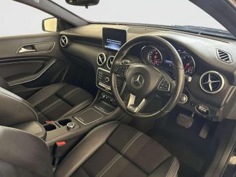 Mercedes-Benz A Class 1.6 A180 Sport Edition Hatchback 5dr Petrol 7G-DCT Euro 6 (s/s) 