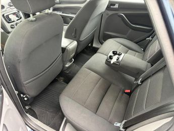 Ford Focus 1.6 TDCi DPF Titanium 5dr