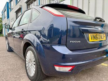Ford Focus 1.6 TDCi DPF Titanium 5dr